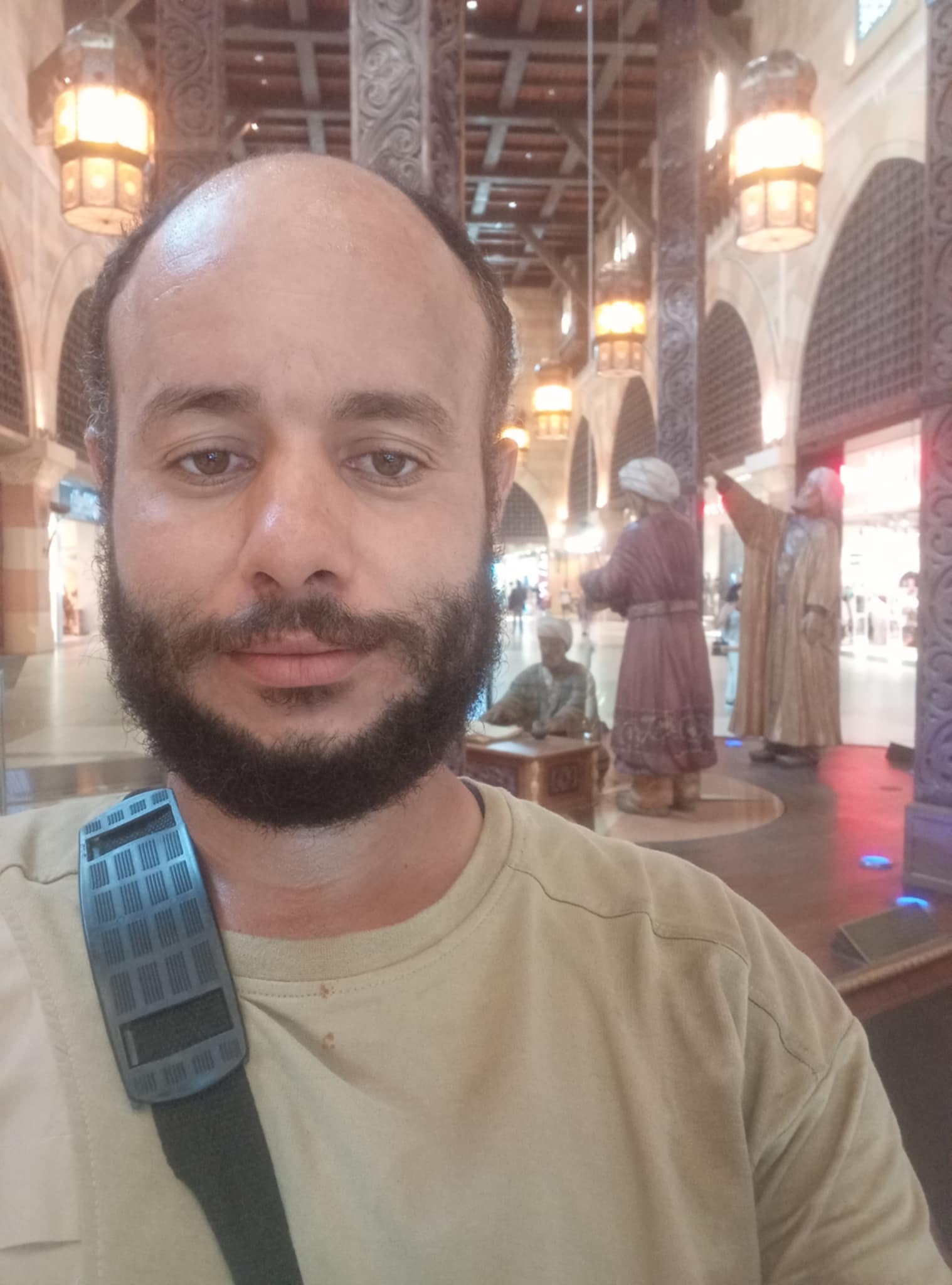 ���� ����_O5D7d